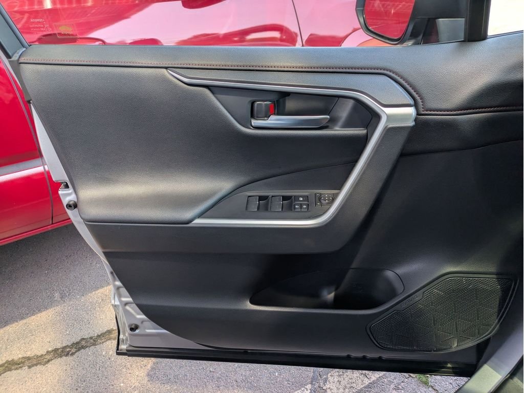 2024 Toyota RAV4 XSE - Photo 21
