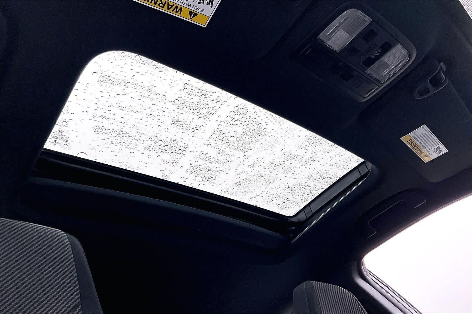 Used 2018 Modern Steel Metallic Honda  image 14