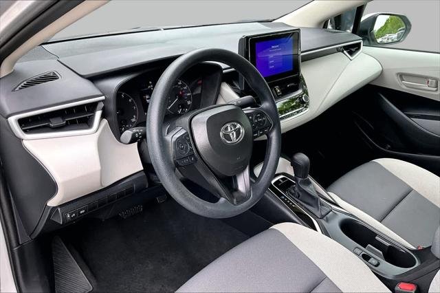 Certified Used 2025 SILVER ME. Toyota  image 16