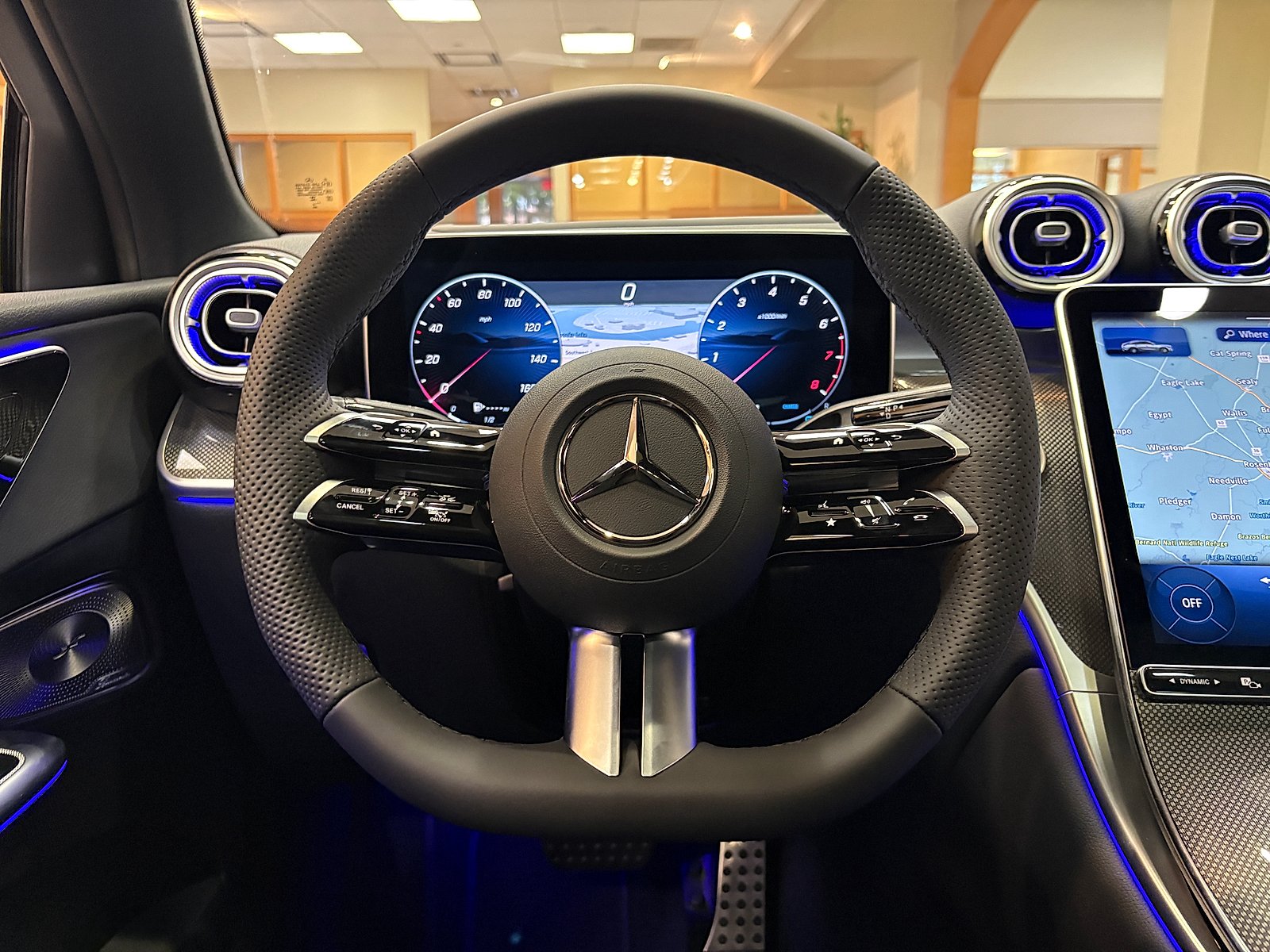New 2027 Black Mercedes-Benz GLC 300 image 13