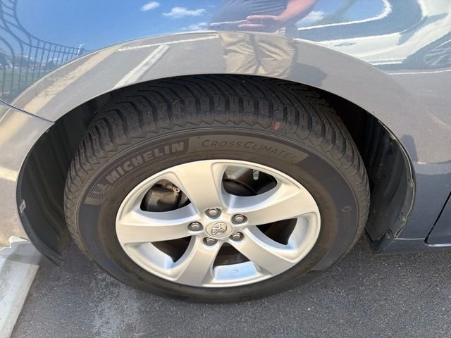Used 2017 Shoreline Mist Toyota LE image 22