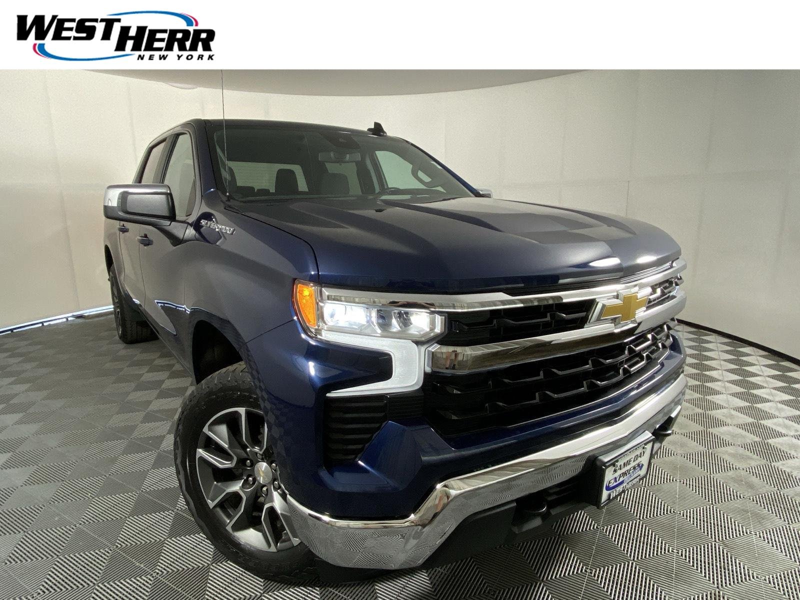 Used 2023 Northsky Blue Metallic Chevrolet LT image 1