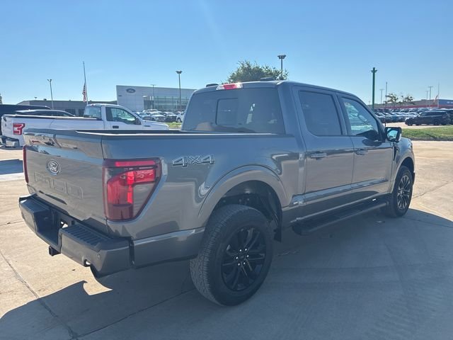 New 2026 Gray Ford XLT image 4