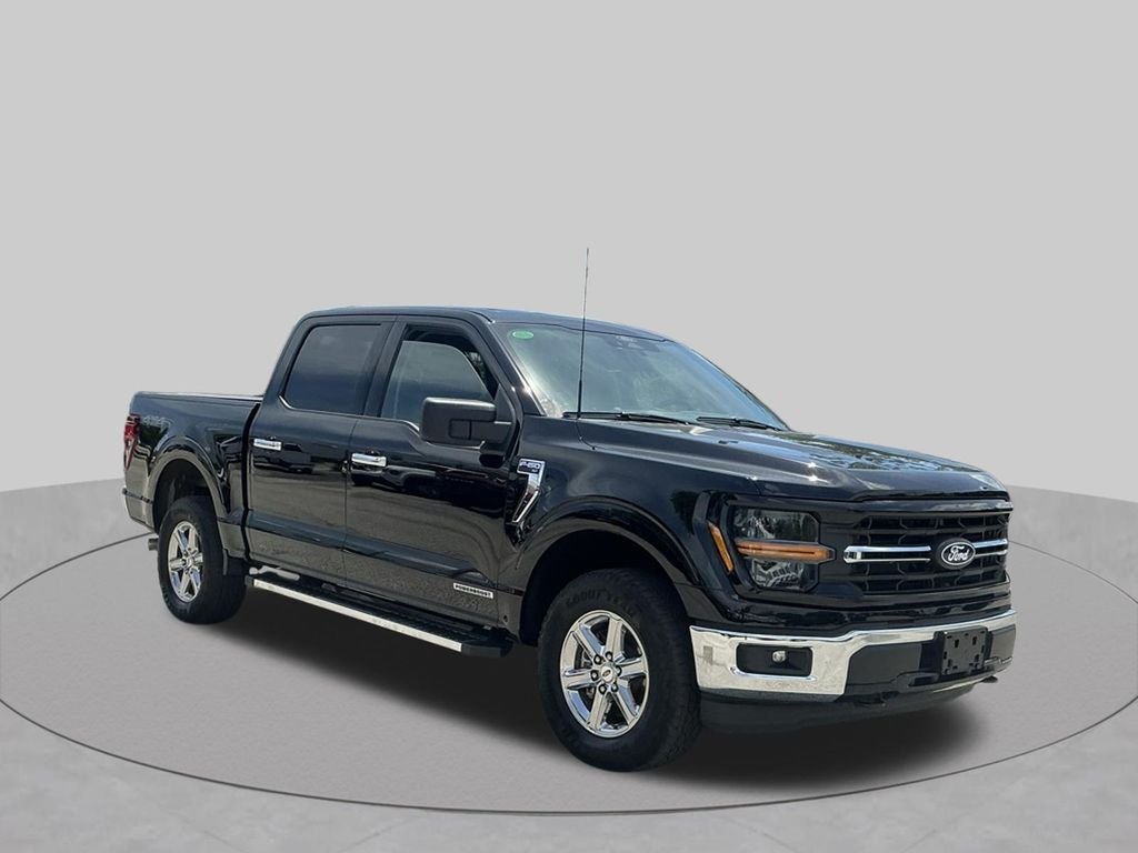 Used 2025 Black Ford XLT image 11
