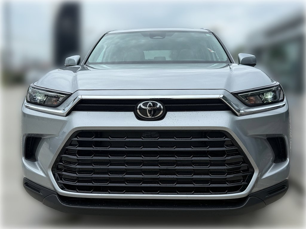 Used 2026 GRAY Toyota XLE image 2