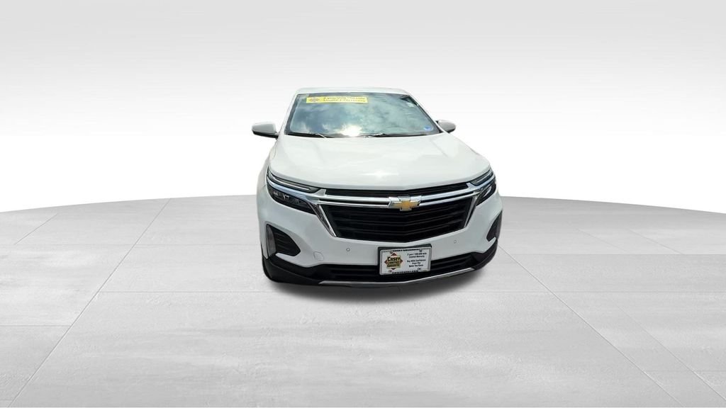 Used 2024 White Chevrolet LT image 9