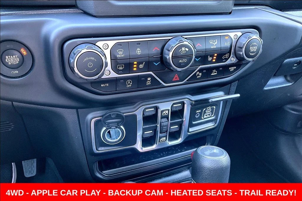 Used 2023 White Jeep Sport image 16