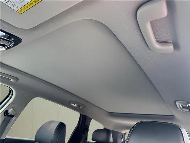 Used 2022 Blue Hyundai Limited image 17
