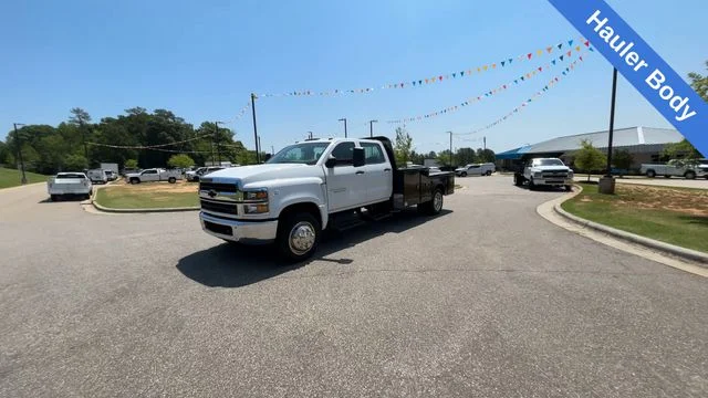 Used 2023 White Chevrolet Work Truck image 1
