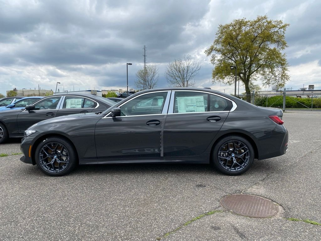 2026 BMW 3 Series 330i - Photo 4
