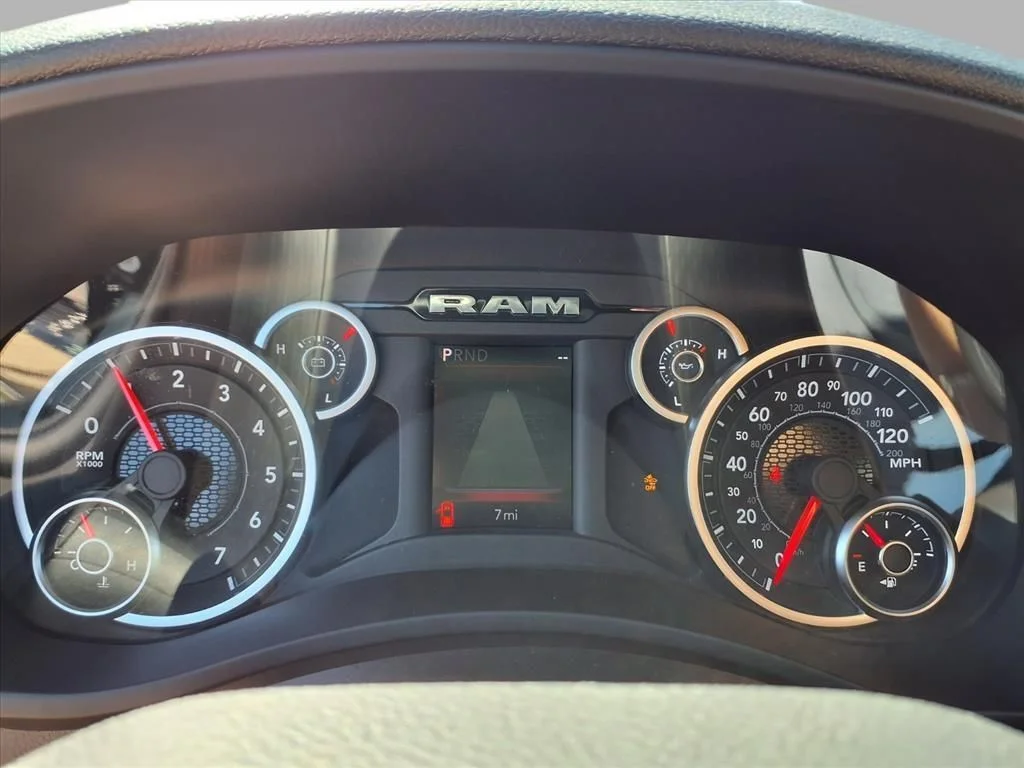 2026 RAM 2500 Tradesman - Photo 14