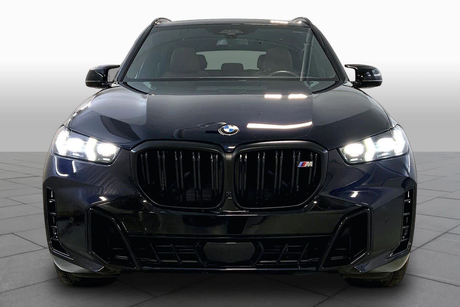 Certified Used 2026 Carbon Black Metallic BMW M60i image 3