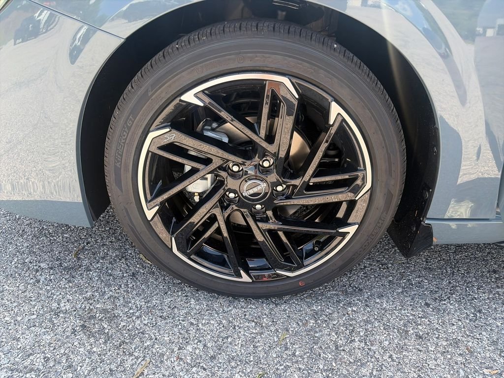 New 2026 Gray Nissan SR image 49