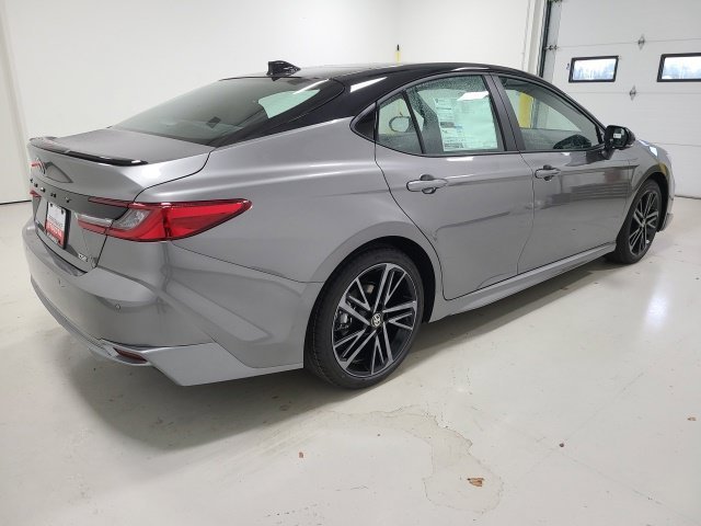 New 2026 Heavy Metal w/Midnight Black Metallic Roof Toyota XSE image 5