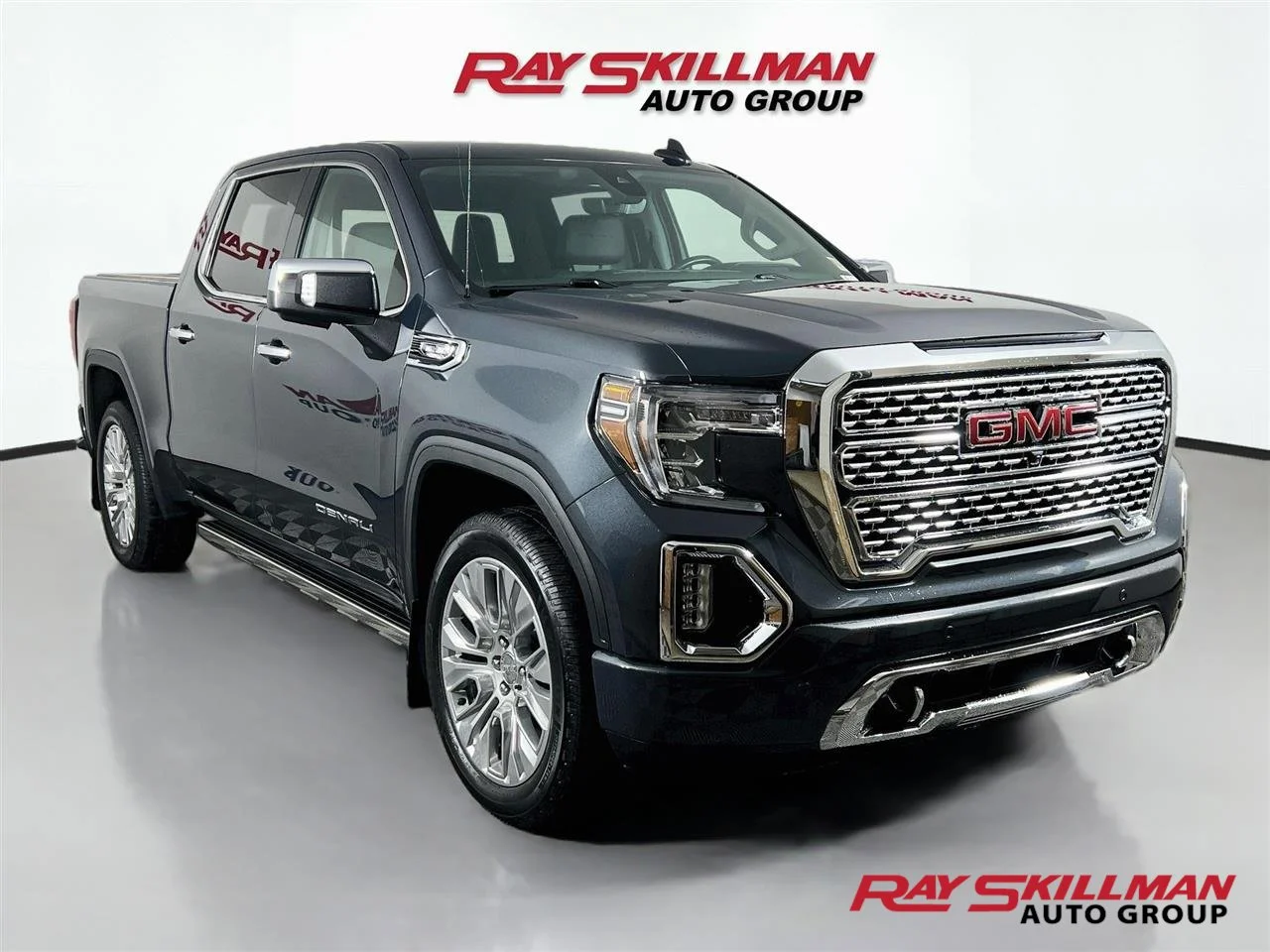 Used 2021 Hunter Metallic GMC DENALI image 1