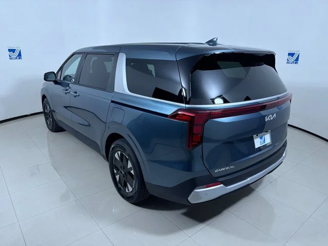 New 2027 NEW BLUE Kia LXS image 6