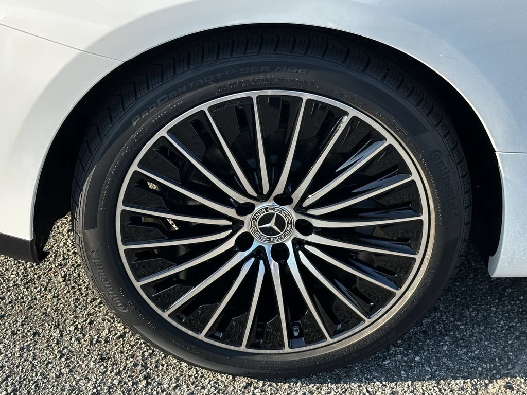 New 2026 Polar White Mercedes-Benz CLE 300 image 53