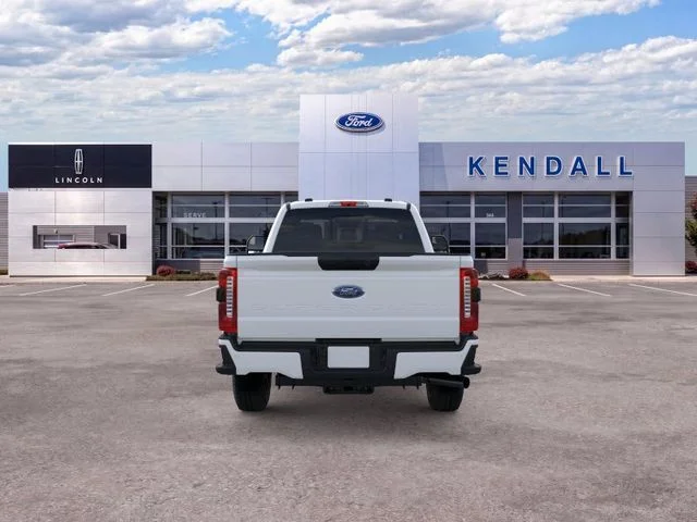 New 2026 Oxford White Ford XL image 5