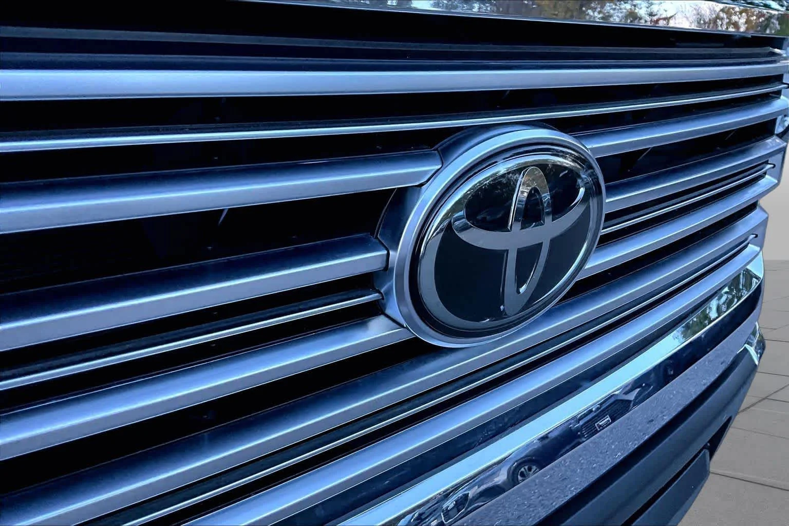 Certified Used 2020 Cavalry Blue Toyota Limited image 28