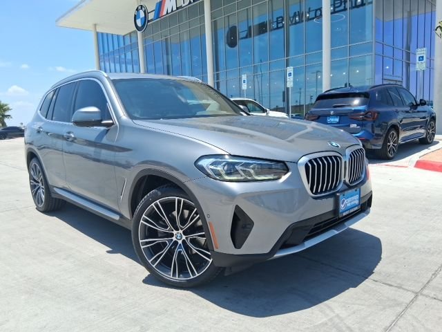 Used 2024 Gray BMW sDrive30i image 1