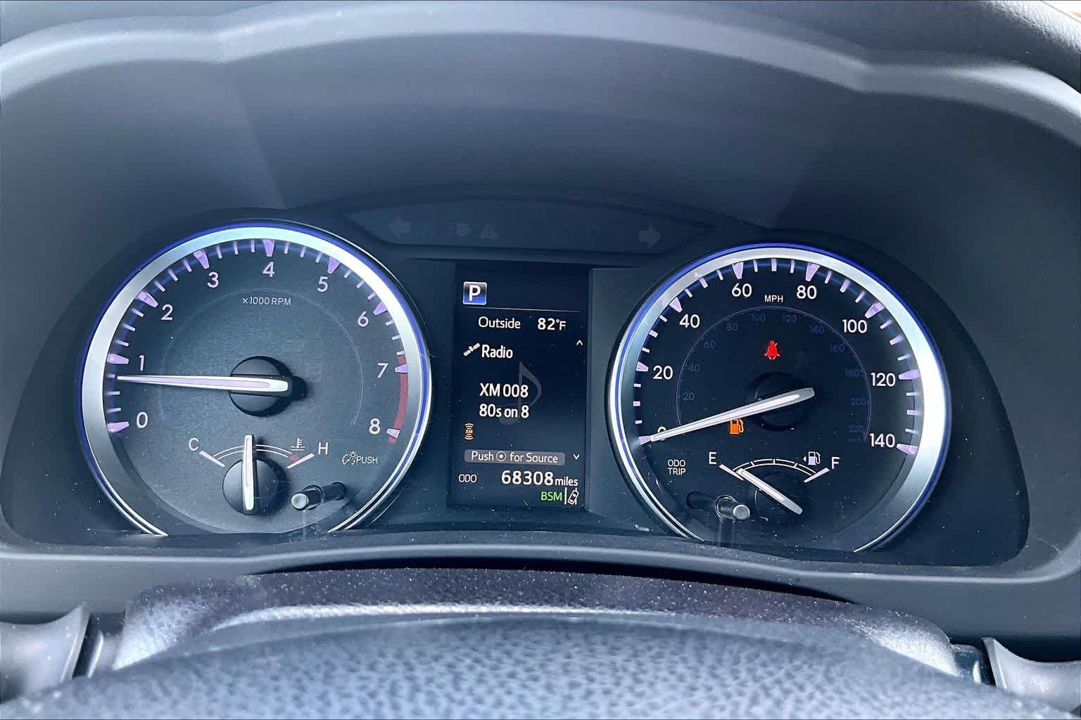 Used 2018 Midnight Black Metallic Toyota XLE image 26