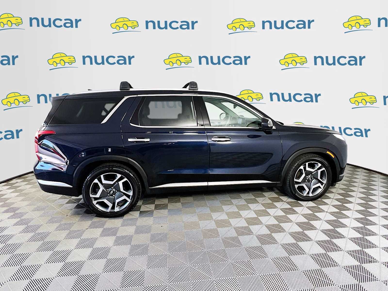 Used 2023 Moonlight Cloud Hyundai Limited image 8