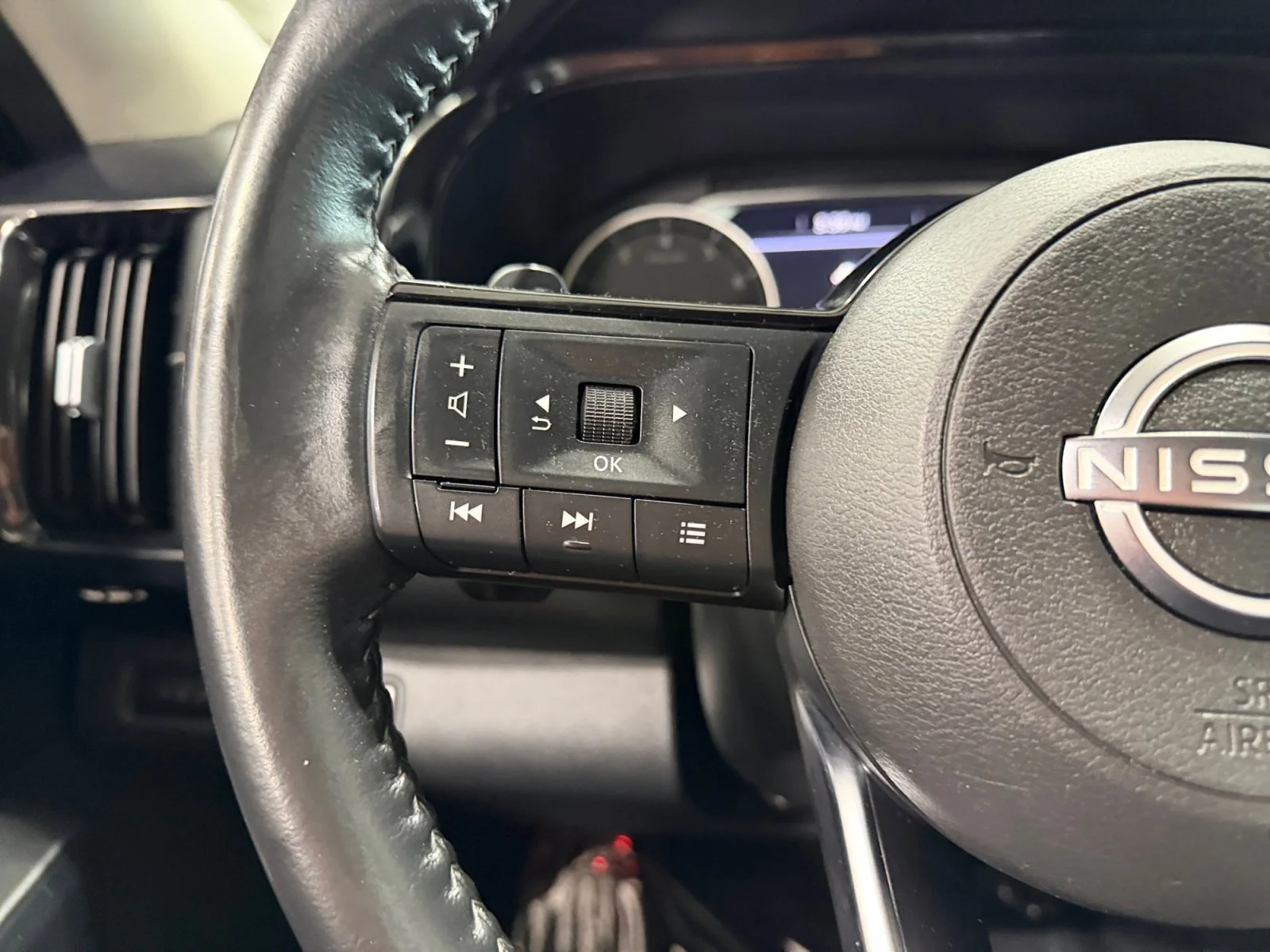 Used 2023 Gun Metallic Nissan SV image 11