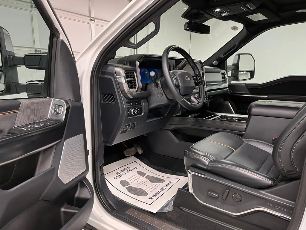 Used 2024 White Ford Platinum image 20
