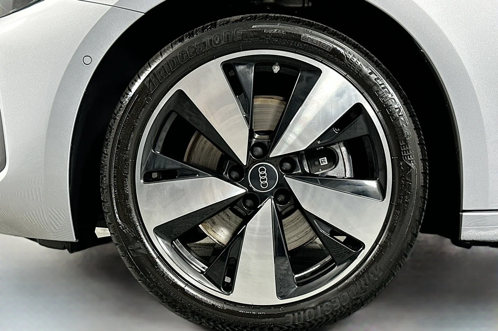 Used 2025 Florett Silver Metallic Audi Premium Plus image 11
