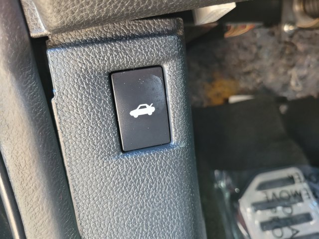 Used 2024  Honda Sport image 19