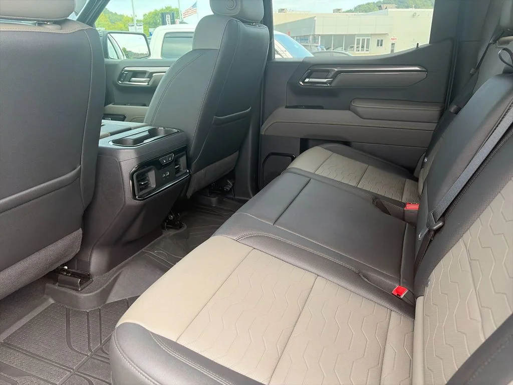 Used 2024 Gray Chevrolet ZR2 image 14