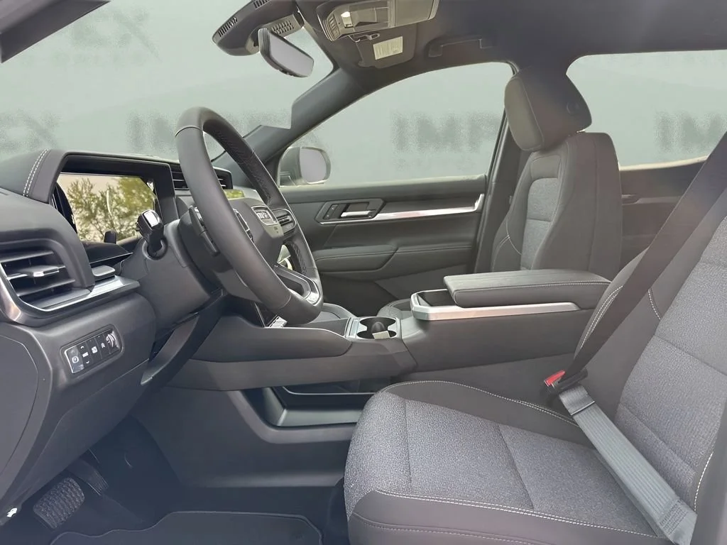 New 2026 Summit White GMC Elevation image 9