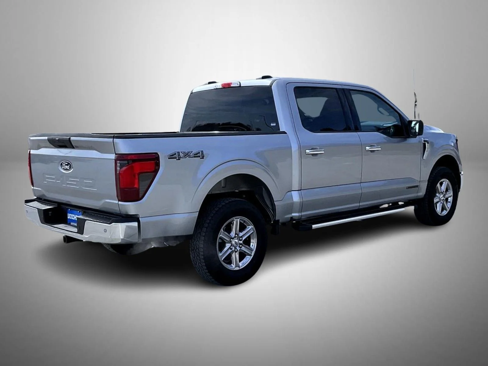 Used 2025 Silver Ford XLT image 5