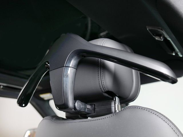 New 2026 Borasco Grey Land Rover Dynamic SE image 21