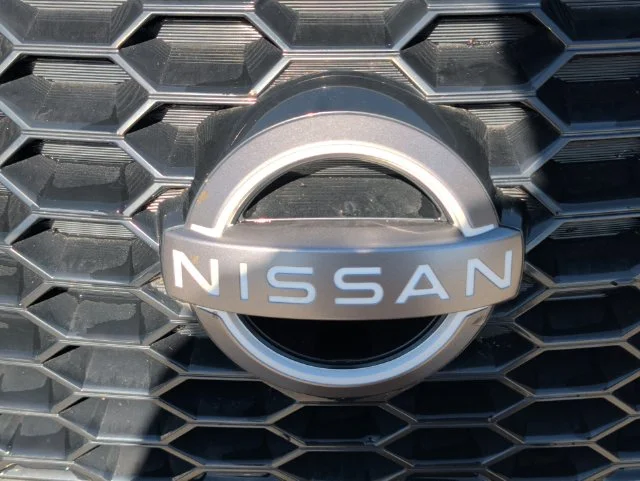 Used 2024 Gray Nissan SV image 39