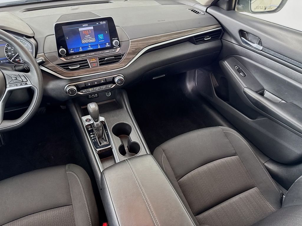 2025 Nissan Altima SV - Photo 27
