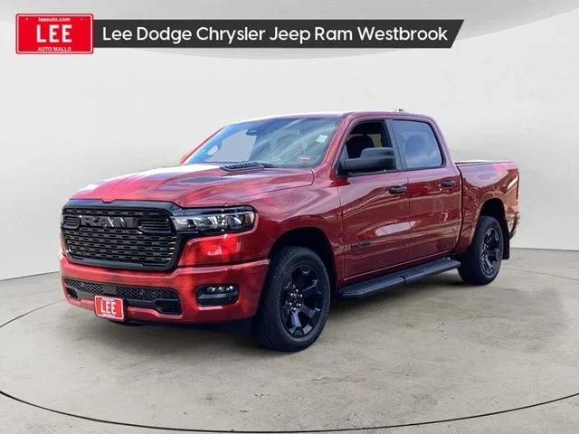 2026 Ram 1500 EXPRESS CREW CAB 4X4 5'7 BOX