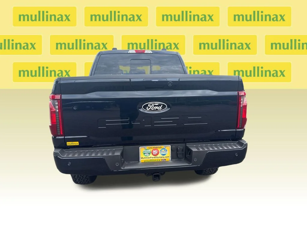 New 2026 Blue Ford XLT image 7