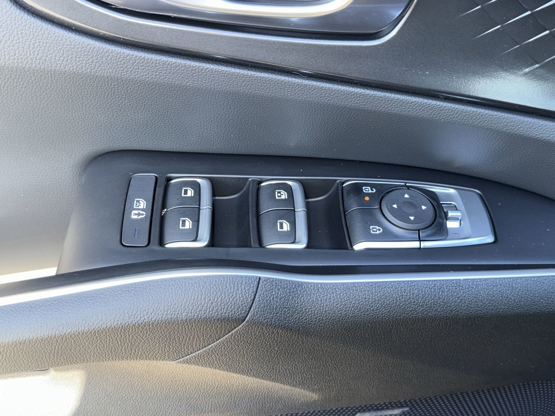 New 2026 Ebony Black Kia EX image 17
