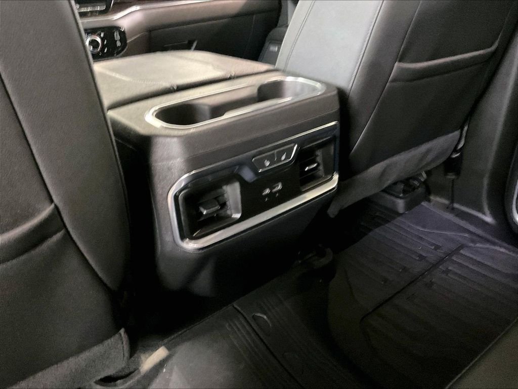 Used 2023 White GMC SLT image 28