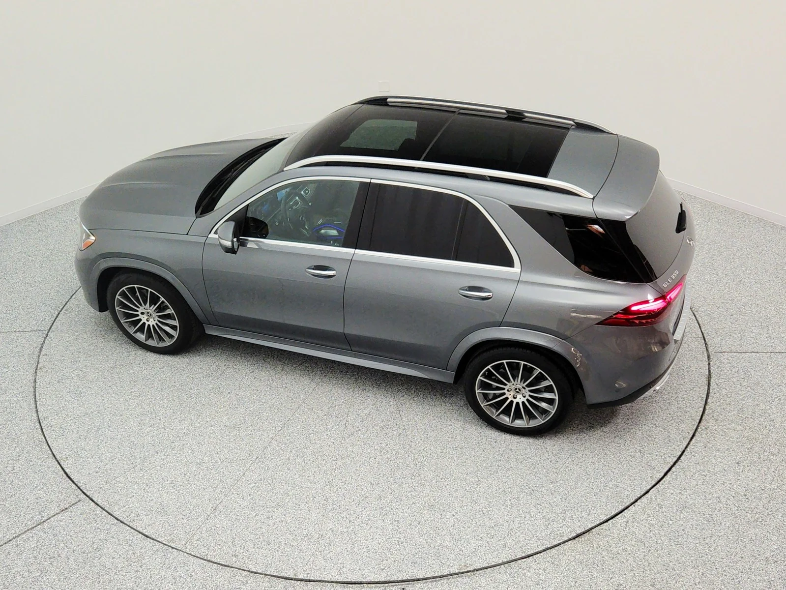 Used 2025 Selenite Grey Metallic Mercedes-Benz GLE 350 SUV image 30