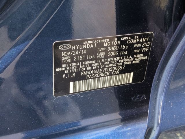 Used 2015 Blue Hyundai SE image 28