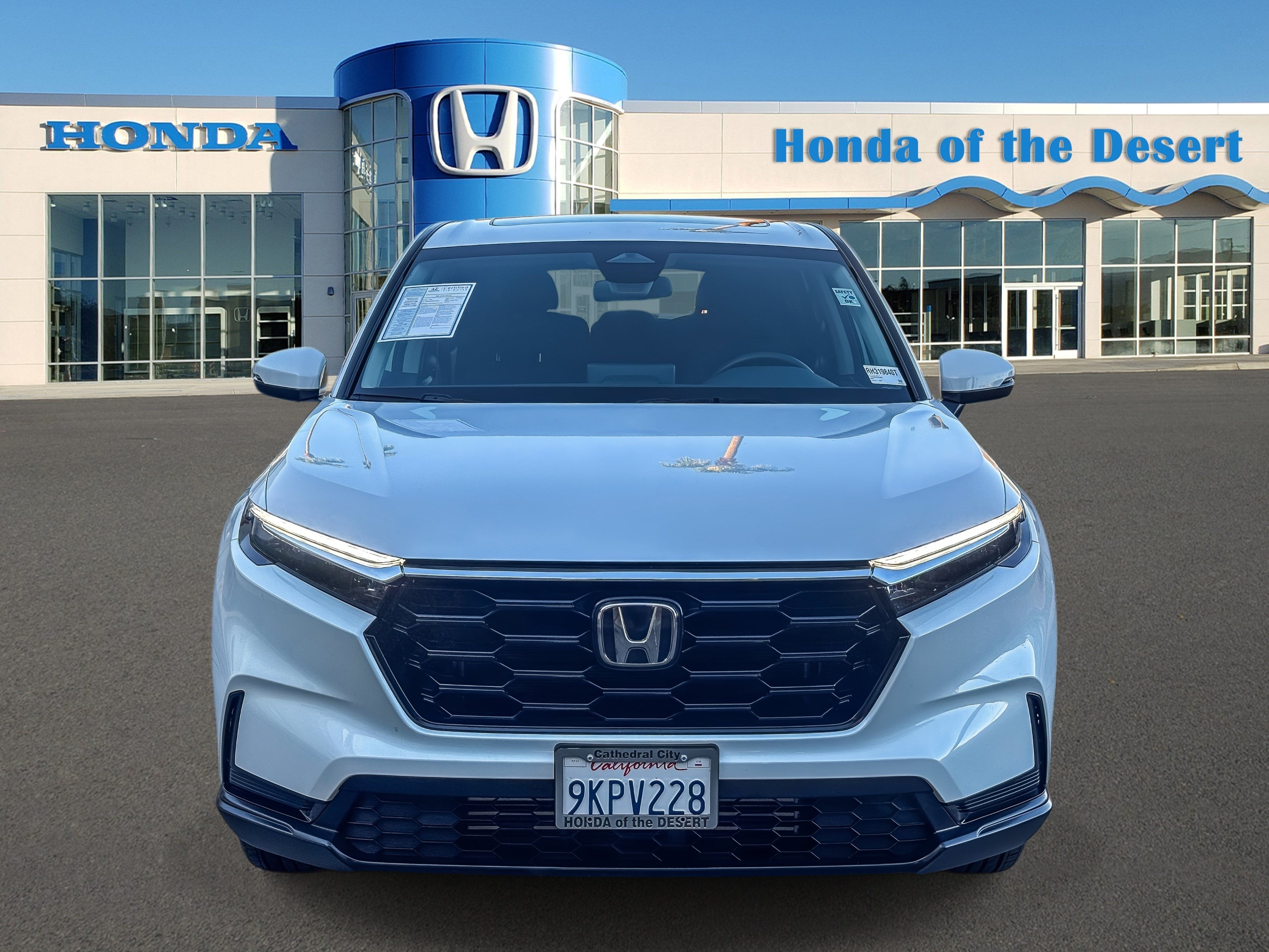 Certified Used 2024 Platinum White Pearl Honda 1.5T 2WD EX image 2
