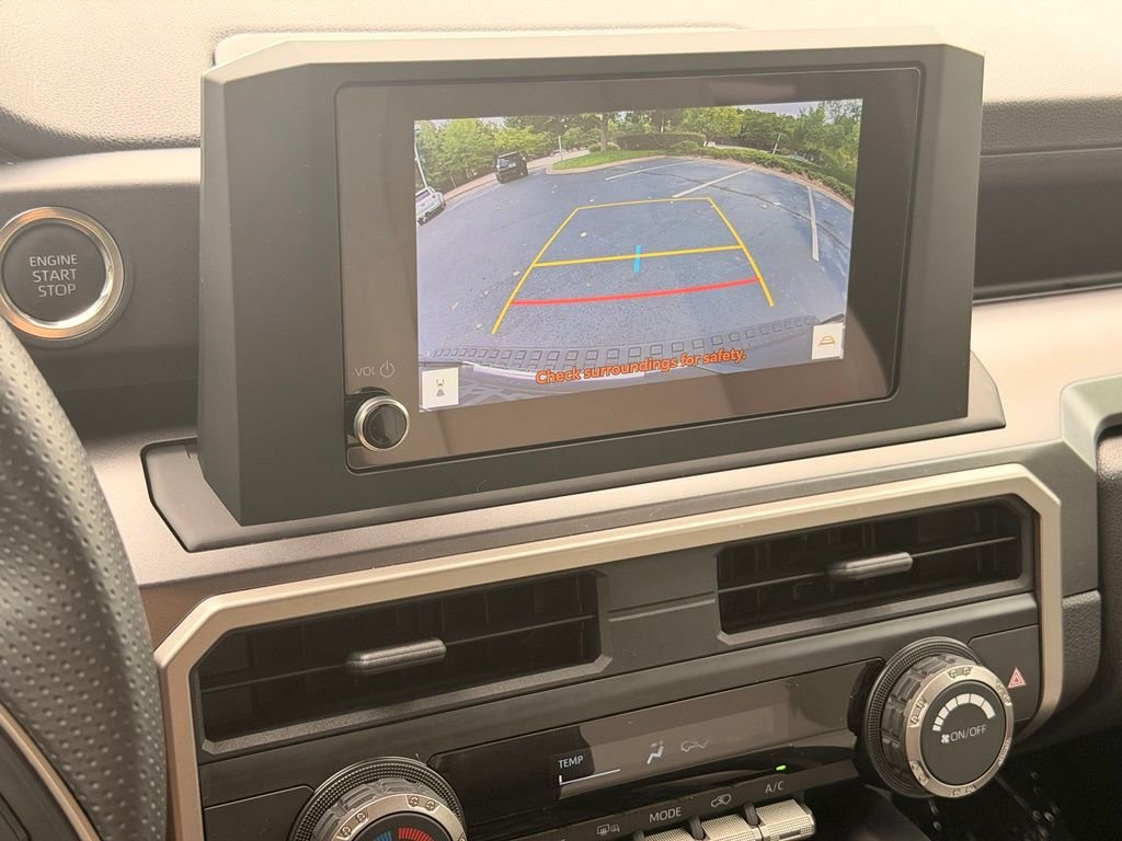 Used 2025  Toyota SR5 image 31