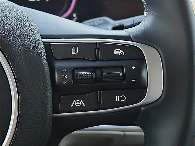 Used 2024 Gravity Gray KIA EX Front-Wheel Drive image 20