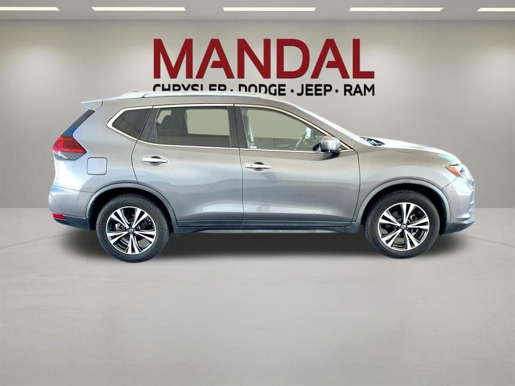 Used 2020 Gray Nissan SV image 4