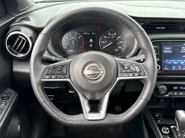 Used 2023 White Nissan SR image 14