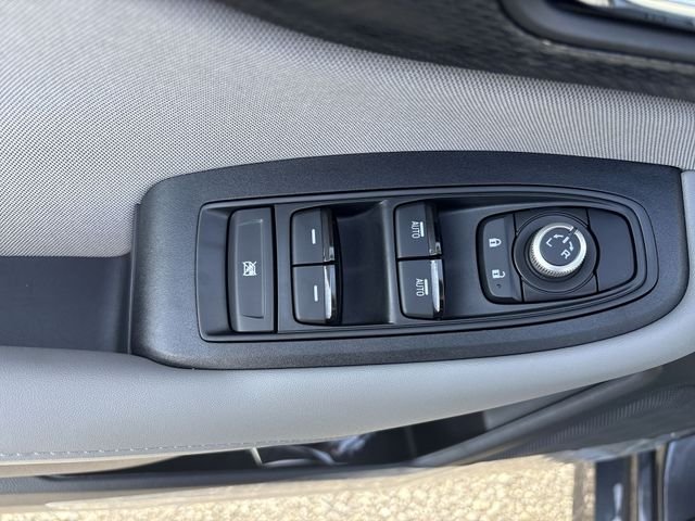 2025 Subaru Legacy Premium - Photo 13