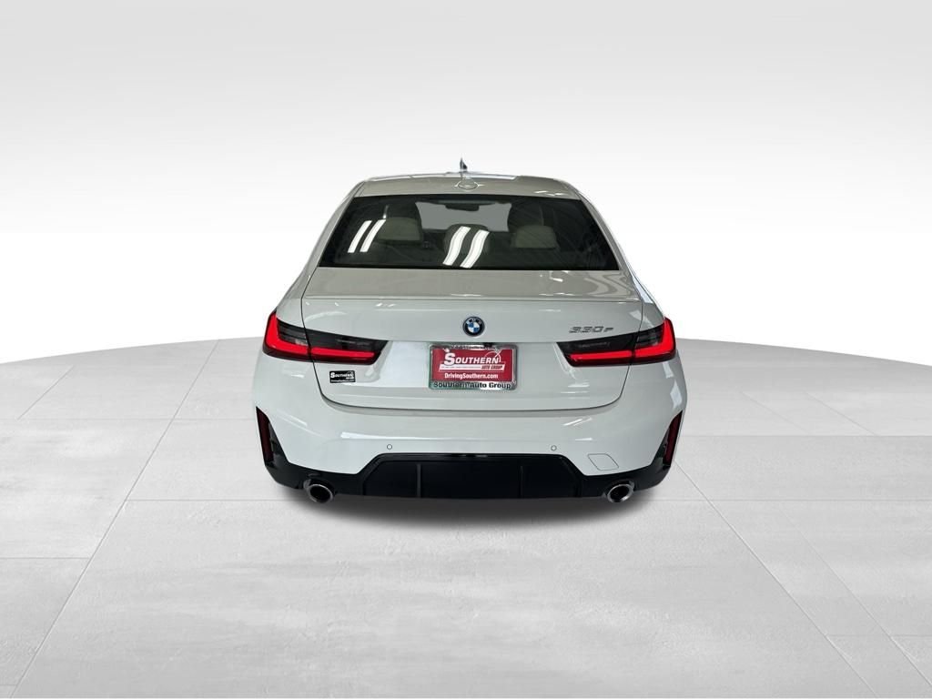 Used 2023 White BMW 330e iPerformance image 4