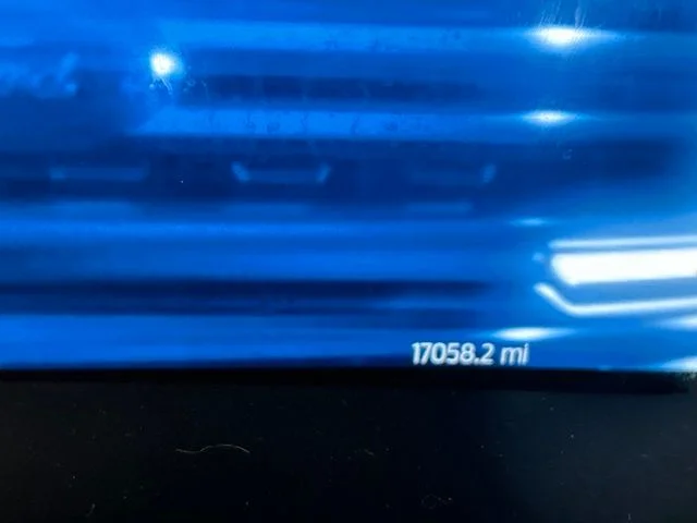 Used 2025 Gray Ford Lariat image 31